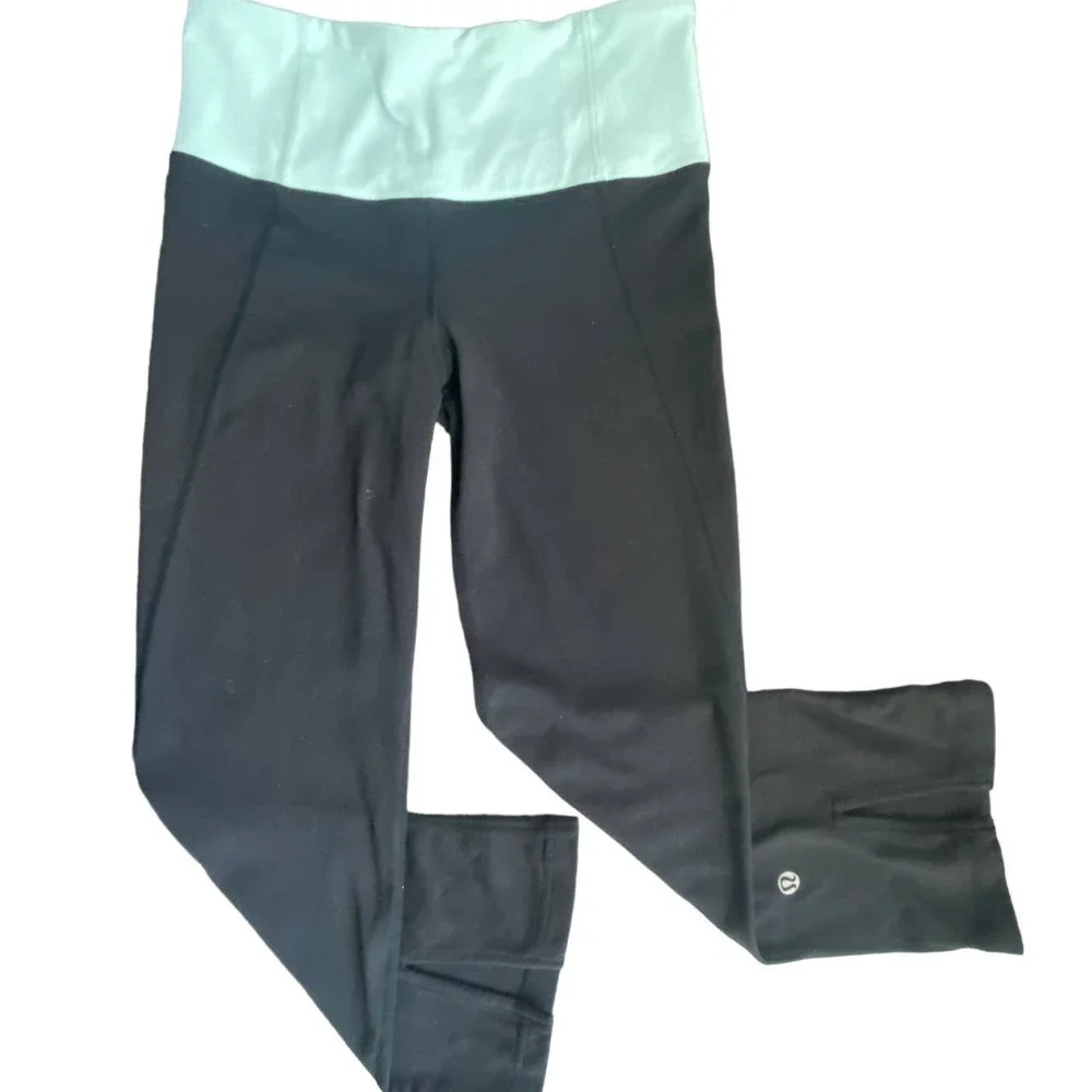 Lululemon‎ Gather & Crow Crop Active Tights